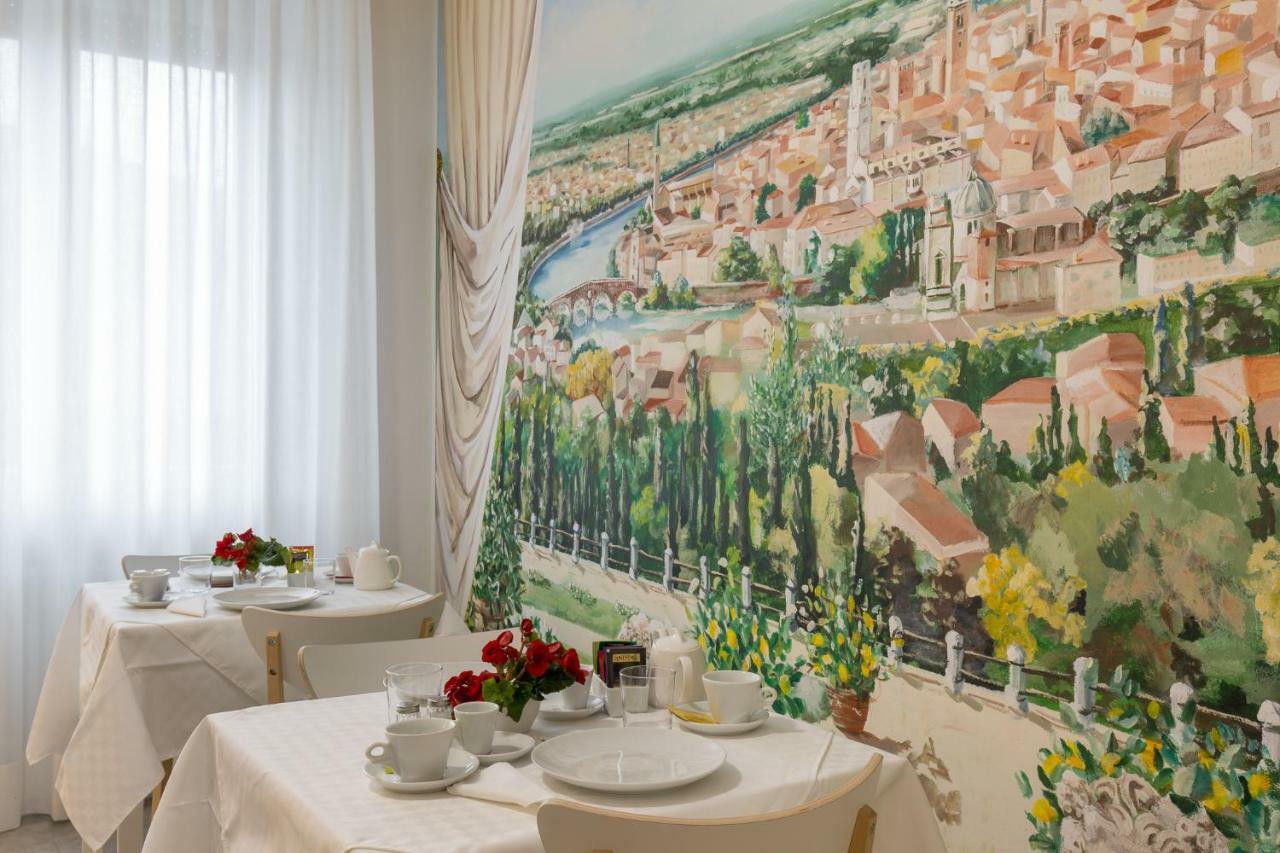 Domus Fluminis Bed and Breakfast Βερόνα Εξωτερικό φωτογραφία
